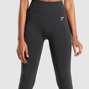 black gymshark leggings